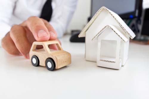 Pertimbangan Membeli Mobil atau Rumah Dulu