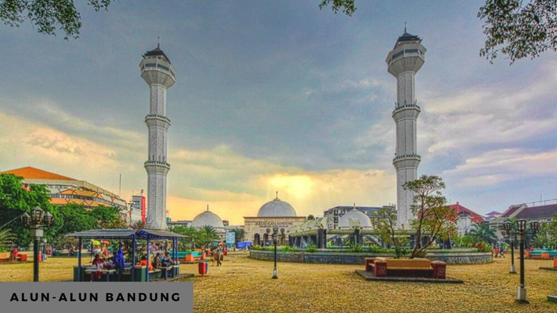 Gambar Alun-alun Bandung
