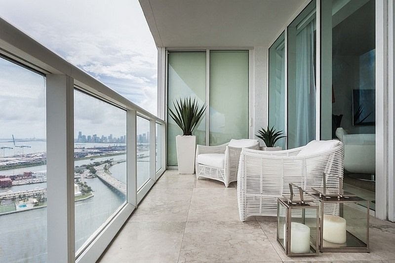desain balkon minimalis modern