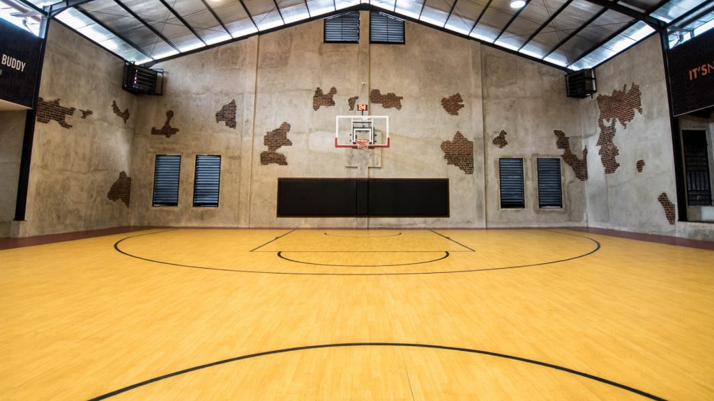 Lapangan Basket Break House