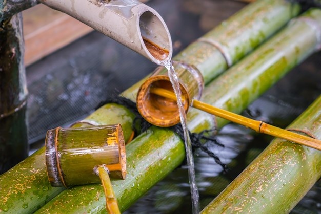 Sumber air dari bambu.