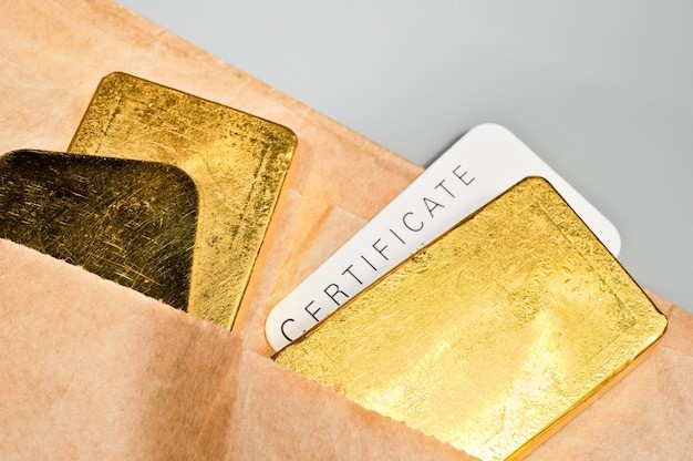 Mengapa jual emas tanpa surat perlu hati-hati. 