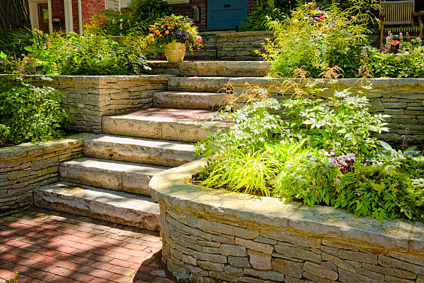 batu alam untuk halaman rumah