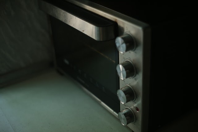 Cara Membersihkan Microwave