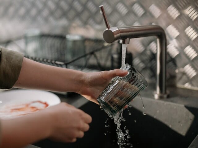 sabun cuci piring untuk kulit sensitif