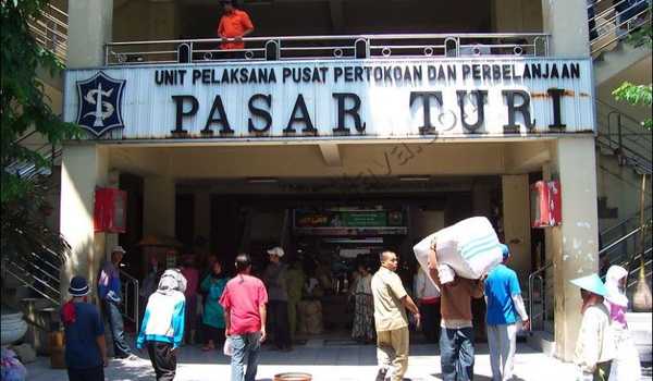 pusat oleh oleh Surabaya Pasar Turi
