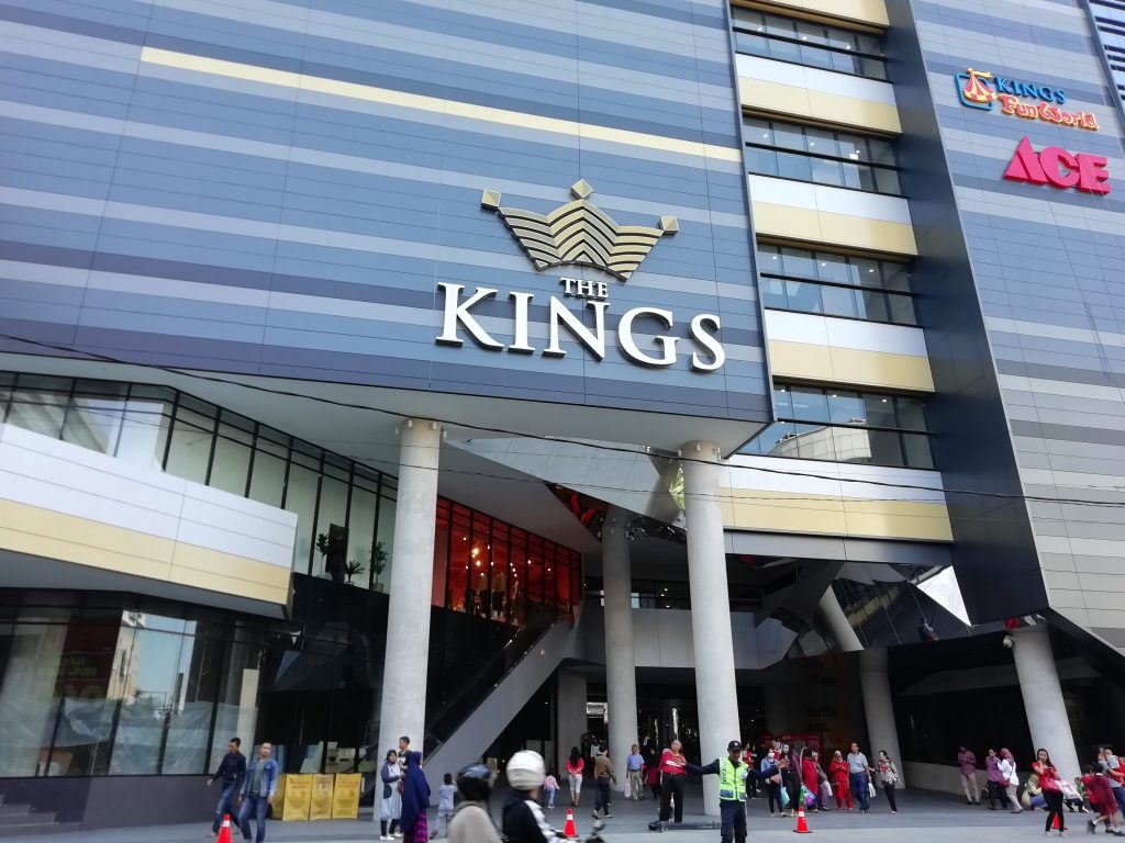 King's Shopping Center
