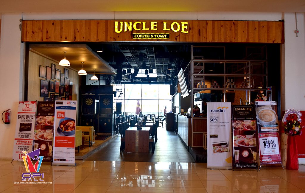 Cafe di Palembang Uncle Loe