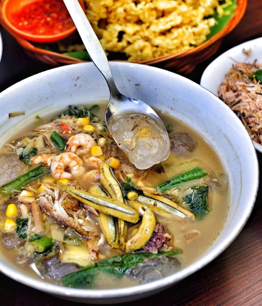 makanan khas Makassar Kapurung