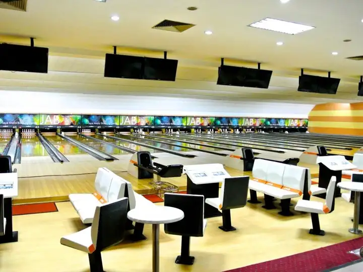 Jaya ancol bowling center