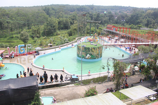 Watu Gajah Park Semarang