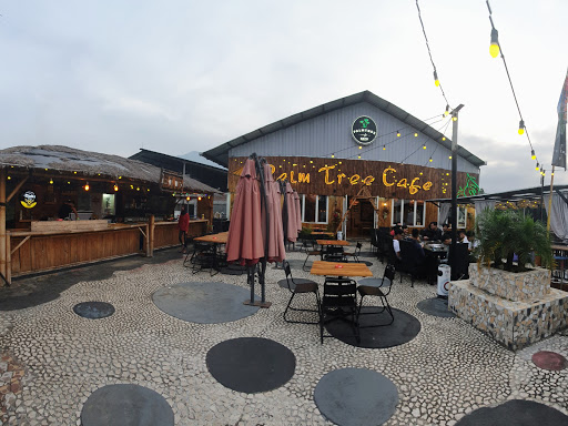 cafe di Batu Palm Tree Cafe