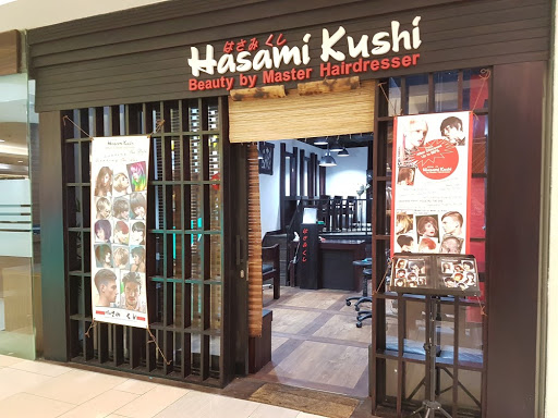 Hashami Kushi salon di Kokas