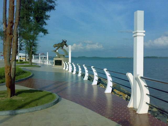 Pantai Kampung Indonesia Ocarina