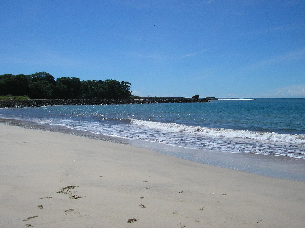 pantai di Jawa Barat Pantai Santolo