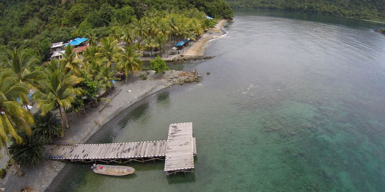 Tablanusu pantai di Papua