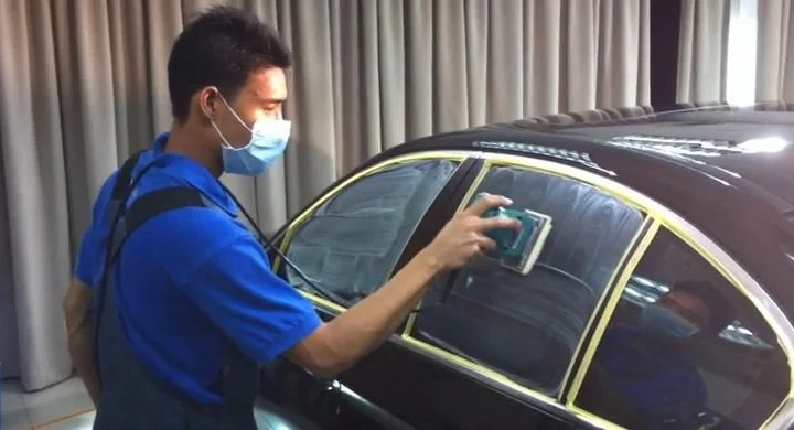 cara menghilangkan jamur kaca mobil