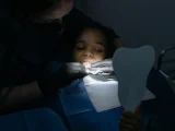 ciri anak tumbuh gigi